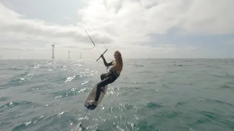 Gisela Pulido en el Mar del Norte Gisela Pulido en el Mar del Norte