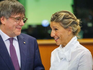 Yolanda Díaz se reúne con Carles Puigdemont en Bruselas 
