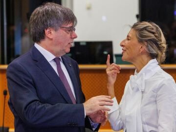 Yolanda Díaz y Carles Puigdemont