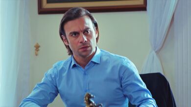 Se descubre al hombre del que Leyla huía, el señor Himli... ¿Qué sucedió entre ellos en el pasado? 