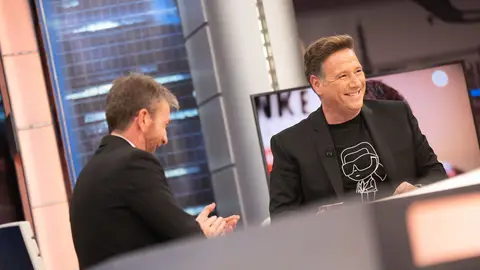 También del mundo del deporte... También del mundo del deporte...