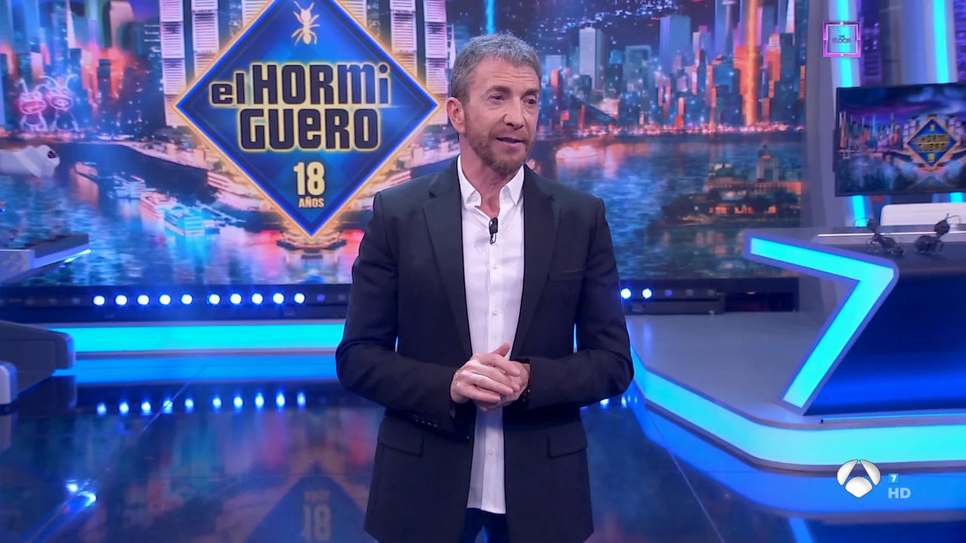 Pablo Motos explica los motivos de la ausencia de Miguel Bosé: "Cuando venga lo va a dar todo" Pablo Motos explica los motivos de la ausencia de Miguel Bosé: "Cuando venga lo va a dar todo"