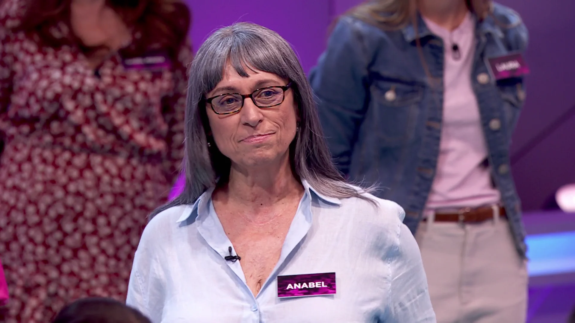 Del Campeonato de España de uñas esculpidas a The Floor: Anabel sorprende a todos con su currículum
