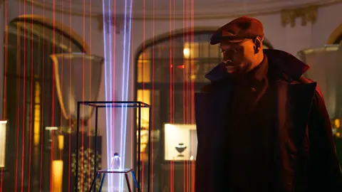 Omar SY en la temporada 3 de Lupin Omar SY en la temporada 3 de Lupin