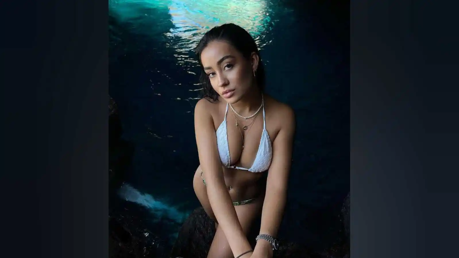 La 'influencer' Marina Rivers se baña en una zona prohibida de Tenerife La 'influencer' Marina Rivers se baña en una zona prohibida de Tenerife