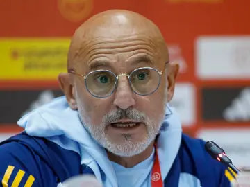 Luis de la Fuente en rueda de prensa Luis de la Fuente en rueda de prensa