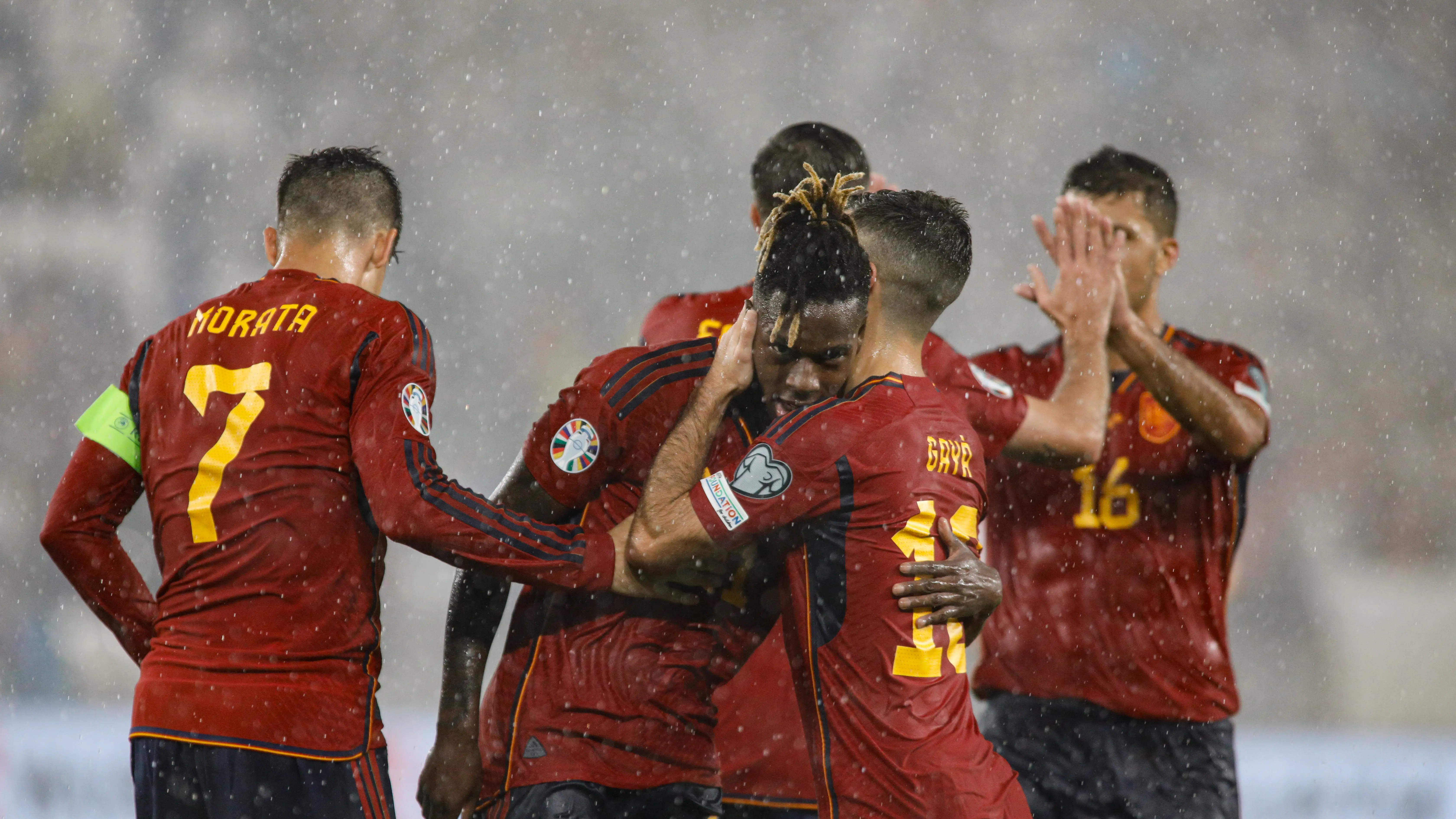 Nico Williams celebra su gol ante Georgia con sus compañeros (1-7) Nico Williams celebra su gol ante Georgia con sus compañeros (1-7)