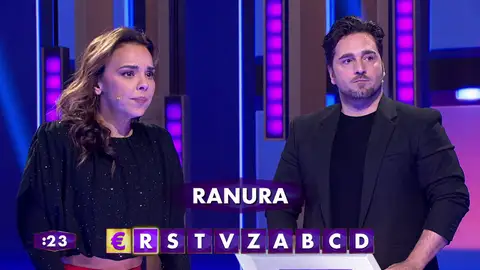 Los nervios pueden con Chenoa en la Ronda Final de Ismael dejando la presión a Bustamante Los nervios pueden con Chenoa en la Ronda Final de Ismael dejando la presión a Bustamante