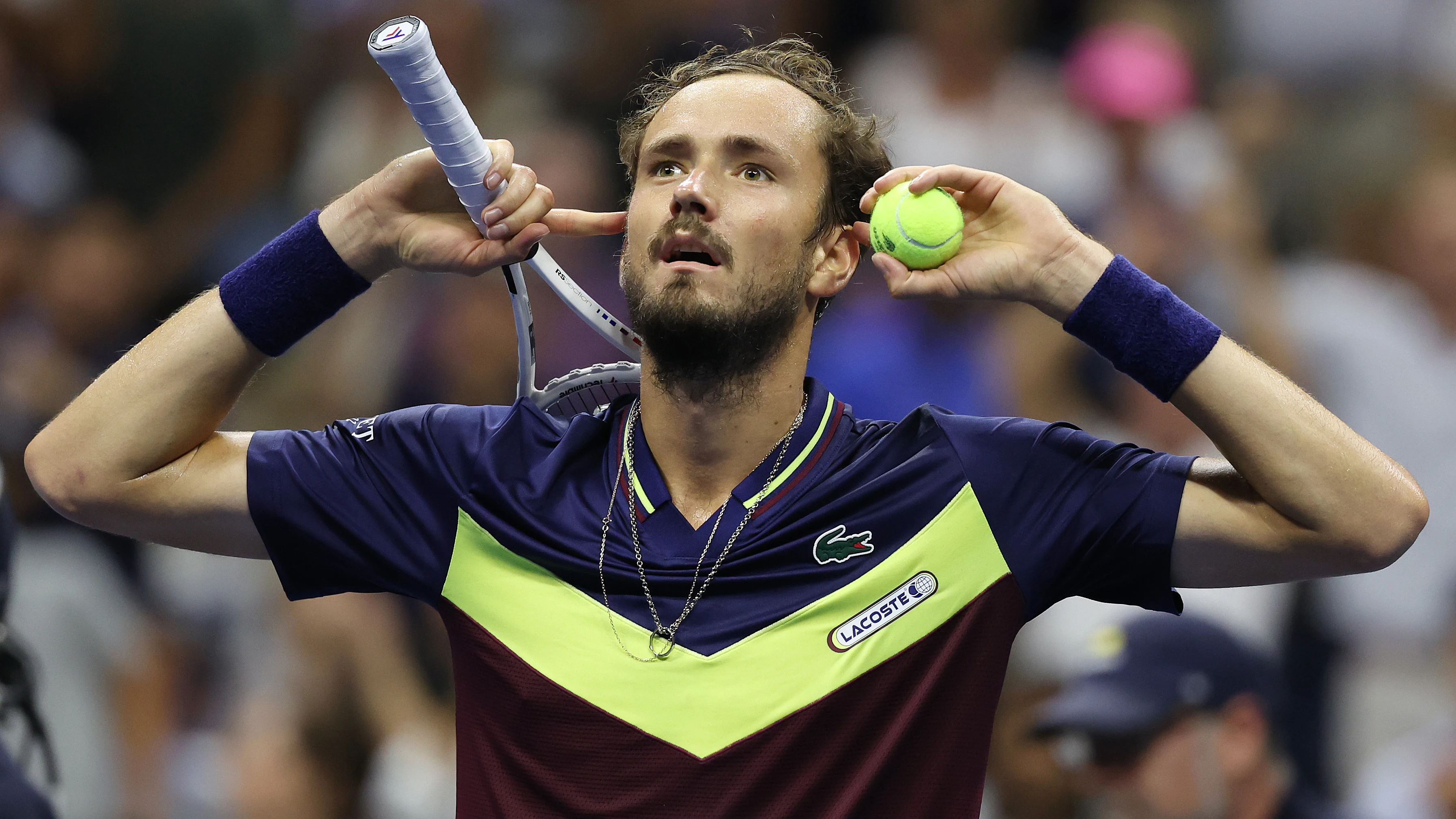 Medvedev se enfrenta al p&uacute;blico del US Open