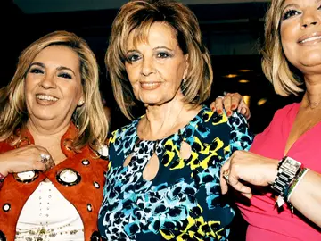 Terelu, hundida tras el fallecimiento de María Teresa Campos: "Solo quiero desaparecer para estar a su lado" Terelu, hundida tras el fallecimiento de María Teresa Campos: "Solo quiero desaparecer para estar a su lado"