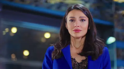 El marido de Leyla le desvela a Kaya su gran secreto: ¡Está casada y su verdadero nombre es Ayse! El marido de Leyla le desvela a Kaya su gran secreto: ¡Está casada y su verdadero nombre es Ayse!