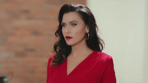 Ender intenta convencer a Yildiz de que vuelva con Halit, ¿qué decisión tomará la joven Yilmaz? Ender intenta convencer a Yildiz de que vuelva con Halit, ¿qué decisión tomará la joven Yilmaz?