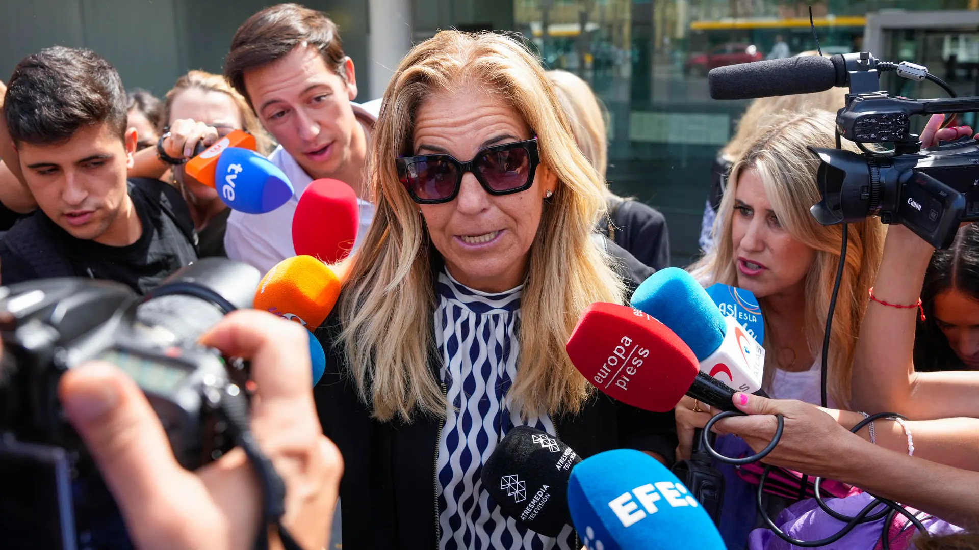 La extenista Arantxa S&aacute;nchez Vicario