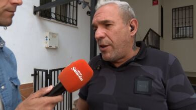 Asaltados por un falso repartidor que iba a llevarles un paquete: 