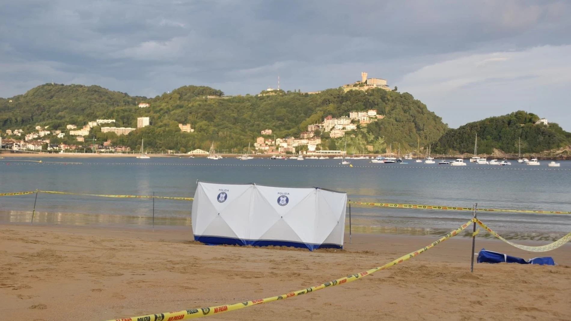 Localizan el cuerpo sin vida de un hombre en la playa de La Concha, en San Sebastián.