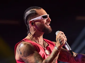 ¡Menuda sorpresa! Maluma revoluciona a los coaches cantando Coco loco en La Voz ¡Menuda sorpresa! Maluma revoluciona a los coaches cantando Coco loco en La Voz