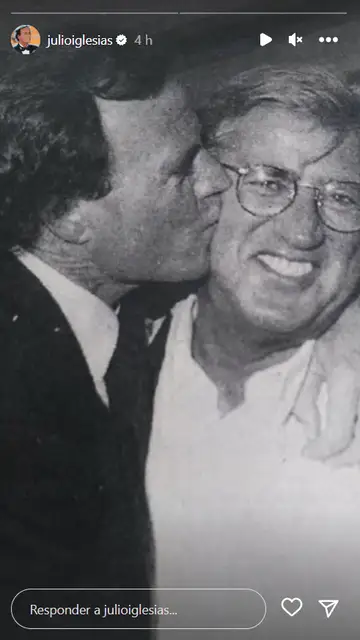 Julio Iglesias, muy afectado por la muerte de Pepe Domingo Castaño Julio Iglesias, muy afectado por la muerte de Pepe Domingo Castaño