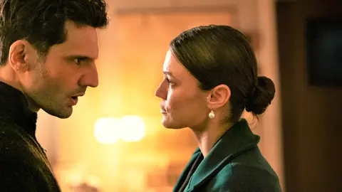 Ceylin recoge sus cosas de la casa de Ilgaz y el fiscal se queda hundido: “Sabes lo mucho que te quiero” Ceylin recoge sus cosas de la casa de Ilgaz y el fiscal se queda hundido: “Sabes lo mucho que te quiero”