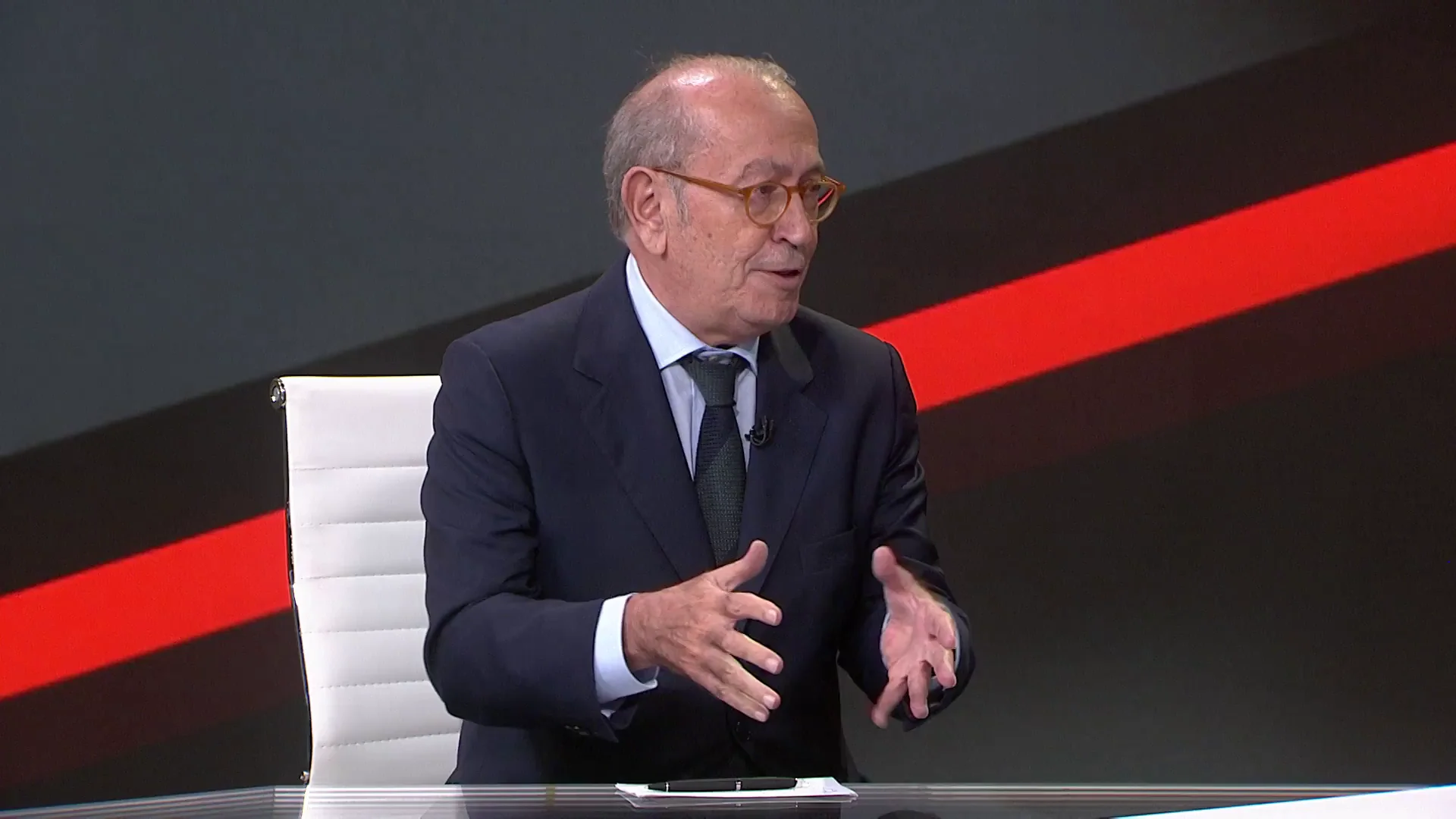 Nicolás Redondo en Antena 3 Noticias Nicolás Redondo en Antena 3 Noticias