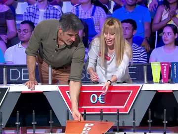 Jorge Fernández acude a ayudar a Mercedes: “¡Claro, con esas uñas…! Jorge Fernández acude a ayudar a Mercedes: “¡Claro, con esas uñas…!