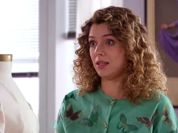 Elena, sorprendida con Lola al tener la solución para ayudar a Malena Elena, sorprendida con Lola al tener la solución para ayudar a Malena