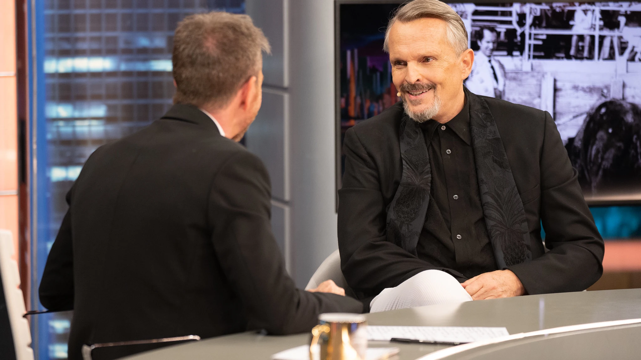 Miguel Bos&eacute; recuerda el grave problema de salud por el que atraves&oacute; de joven: "Me dio malaria y estuve en coma"