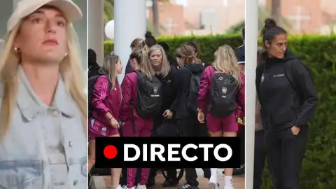 Alexia Putellas en el Aeropuerto el Prat y algunas jugadoras llegando a Oliva, Valencia Alexia Putellas en el Aeropuerto el Prat y algunas jugadoras llegando a Oliva, Valencia