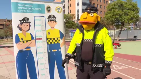 El poli Paco El poli Paco