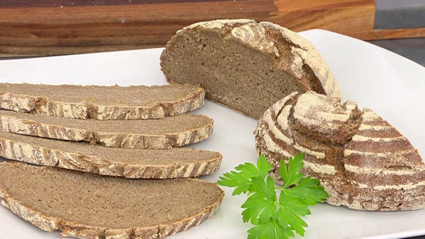 Receta casera de pan integral de centeno, de Joseba Arguiñano: "Un pan de verdad" Receta casera de pan integral de centeno, de Joseba Arguiñano: "Un pan de verdad"