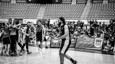 Muere Iván Sáez Cortaza, jugador de baloncesto, tras chocar contra un camión en un accidente de tráfico