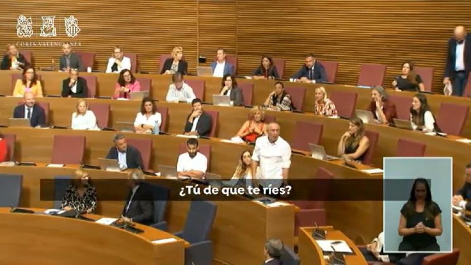 Trifulca en las cortes valencianas: Baldoví (Compromís) se encara con una diputada de Vox: 