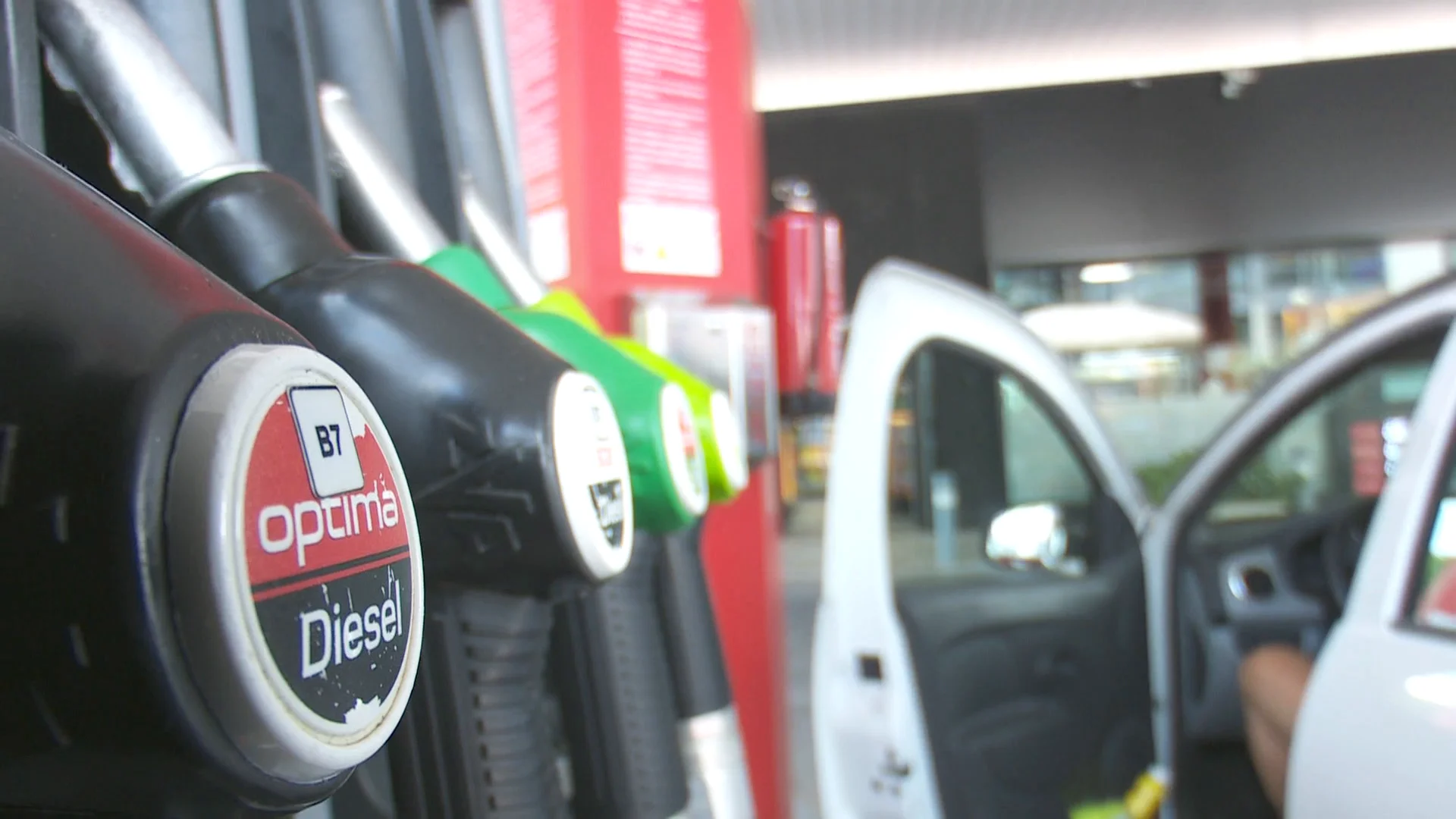 Imparable subidas combustibles