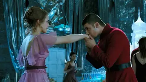 Viktor Krum y Hermione Granger Viktor Krum y Hermione Granger