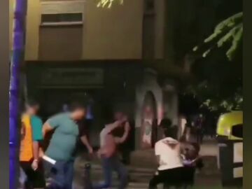 Una batalla campal con palos y martillos en Valencia deja 6 detenidos
