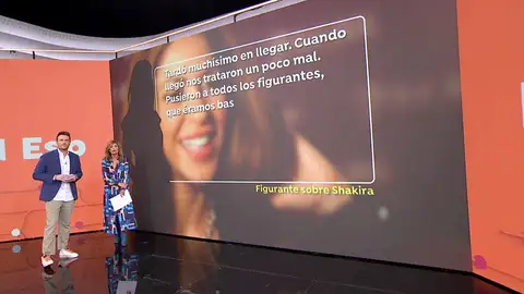 Los figurantes de Shakira. Los figurantes de Shakira.