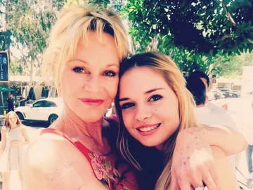 Melanie Griffith y su hija Stella Banderas Melanie Griffith y su hija Stella Banderas