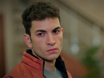 Tolga y Leyla se marchan para siempre de casa de su padre... &iquest;A d&oacute;nde ir&aacute;n ahora?