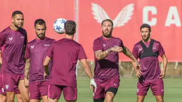 Sergio Ramos, en un entrenamiento del Sevilla