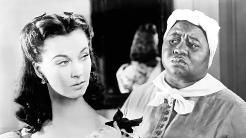 Vivien Leigh y Hattie McDaniel en Lo que el viento se llevó Vivien Leigh y Hattie McDaniel en Lo que el viento se llevó