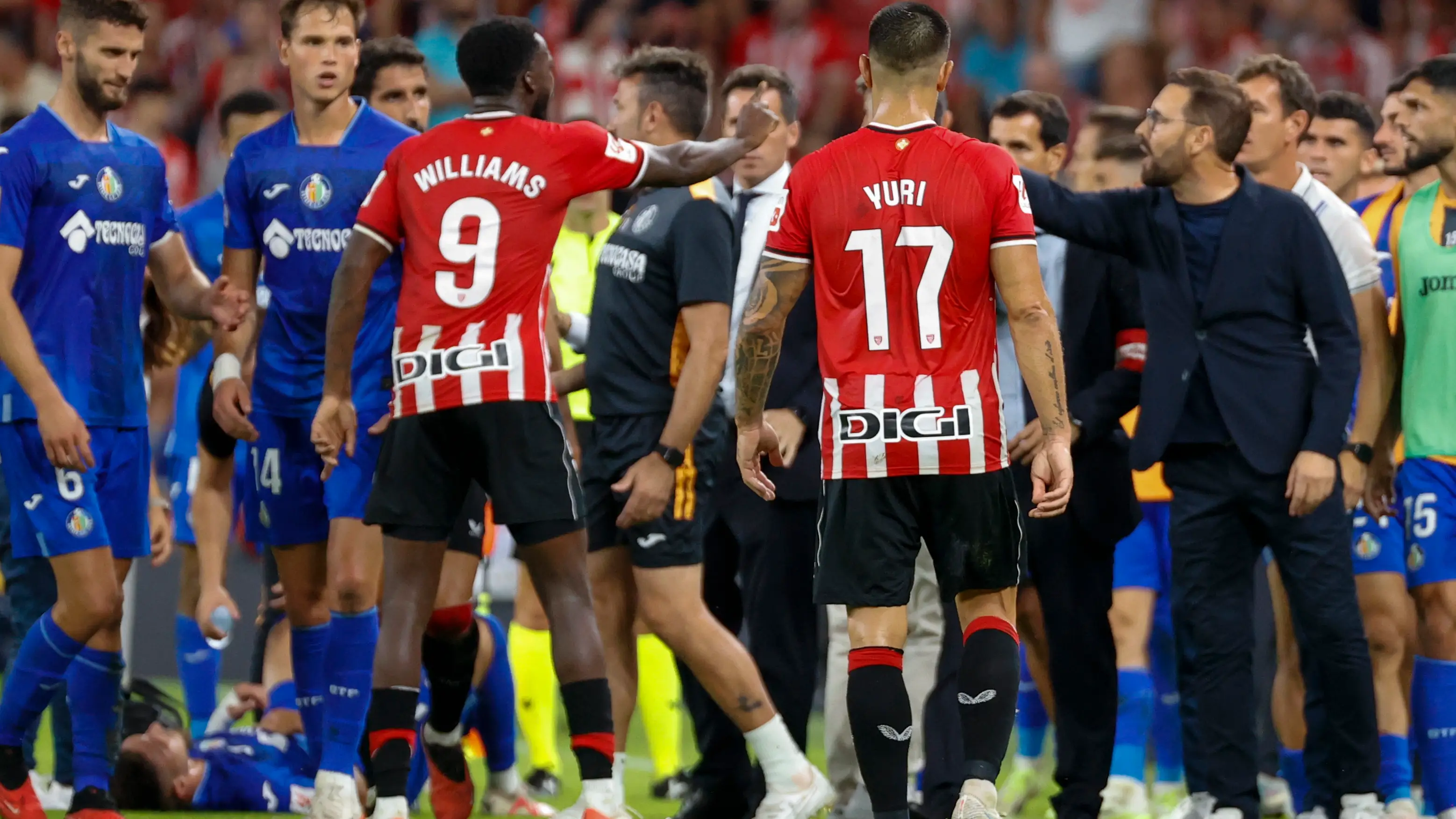 I&ntilde;aki Williams y Jos&eacute; Bordal&aacute;s cruzan impresiones en San Mam&eacute;s