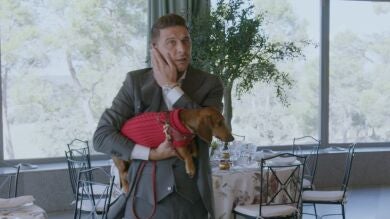 Joaquín se convierte en un experto en protocolo: “¿Dónde se ha visto que la novia llegue antes que el novio?” 