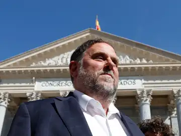 El presidente de ERC, Oriol Junqueras, en la entrada del Congreso de los Diputados El presidente de ERC, Oriol Junqueras, en la entrada del Congreso de los Diputados