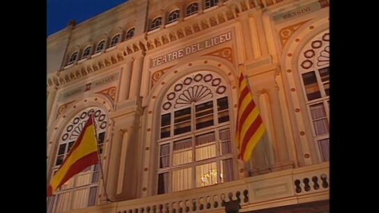 Efem&eacute;rides del 7 de octubre de 2023: Inauguraci&oacute;n del Liceo de Barcelona tras el incendio
