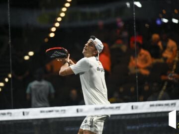 Ale Galán, en acción en el German Padel Open