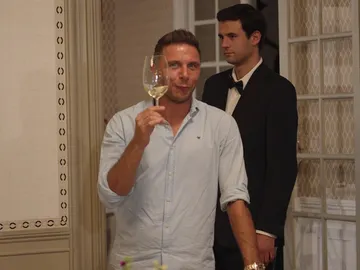 El making of: La increíble localización de Joaquín, el novato con Tamara Falco El making of: La increíble localización de Joaquín, el novato con Tamara Falco