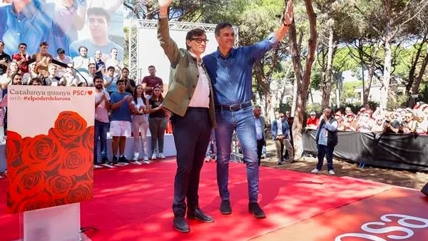 Pedro S&aacute;nchez y Salvador Illa