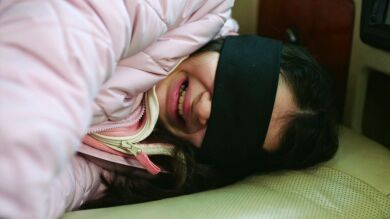 Ilgaz encuentra a Metin inconsciente y descubre que... ¡Defne ha sido secuestrada!