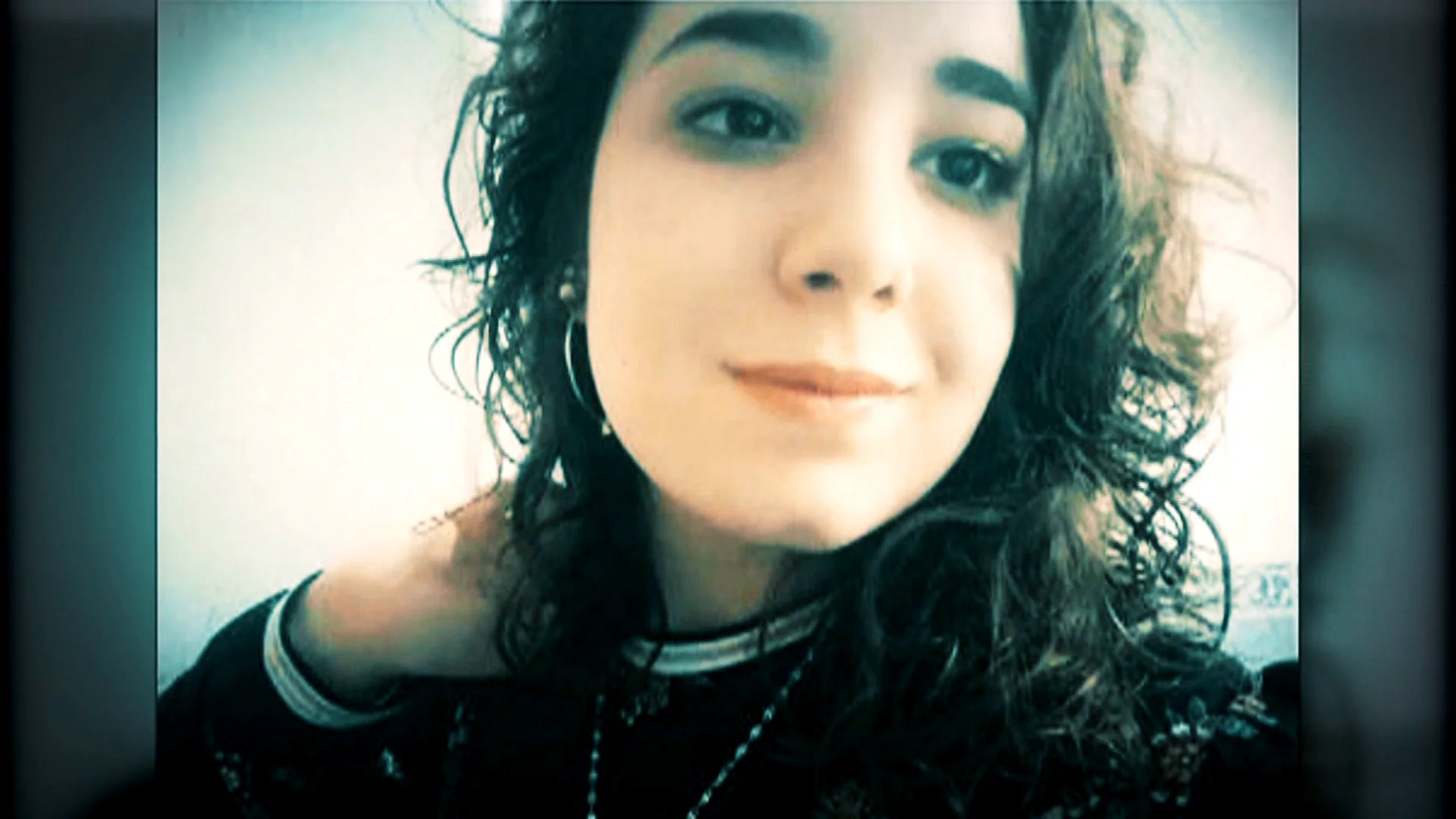 Recibieron un misterioso mensaje de su hija hace 5 días y no saben nada de ella: "Hay palabras que no son de ella" Recibieron un misterioso mensaje de su hija hace 5 días y no saben nada de ella: "Hay palabras que no son de ella"
