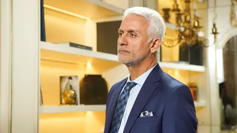 Halit en el capítulo 61 de Pecado Original Halit en el capítulo 61 de Pecado Original