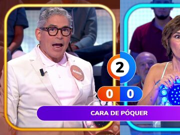 La “cara de póquer” de Boris Izaguirre tras regalar por error la victoria a Adela González